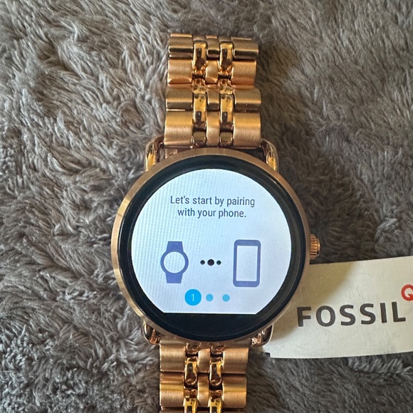 NEW! FOSSIL WANDER SMARTWATCH - Picture 2 of 5